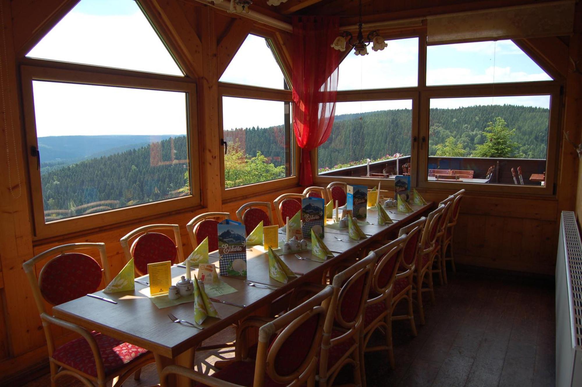 קלינגנתאל Berggasthaus & Pension Schoene Aussicht מראה חיצוני תמונה