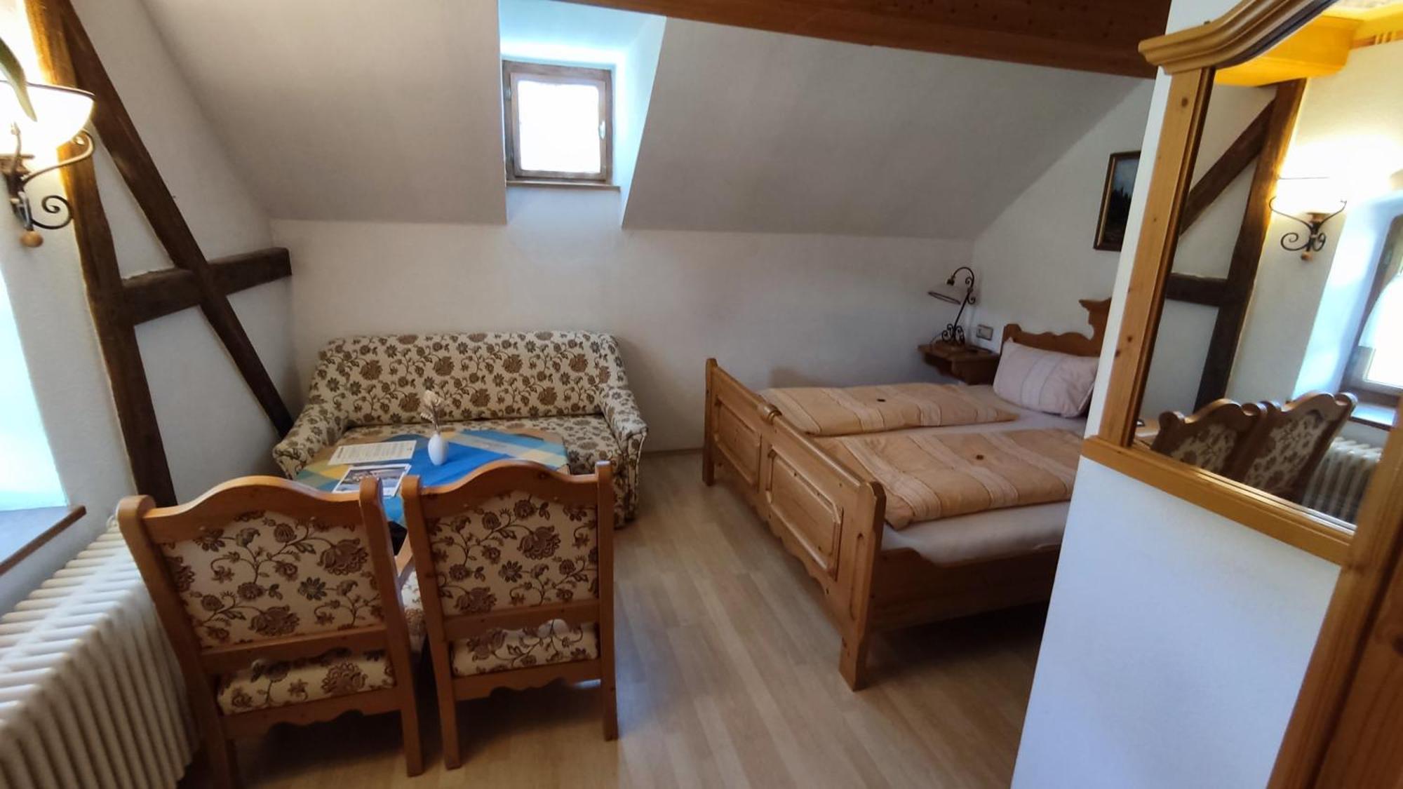 קלינגנתאל Berggasthaus & Pension Schoene Aussicht מראה חיצוני תמונה